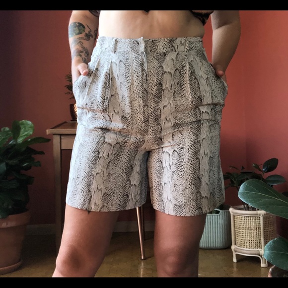 Mango Snake Print Winona Shorts - Picture 2 of 4